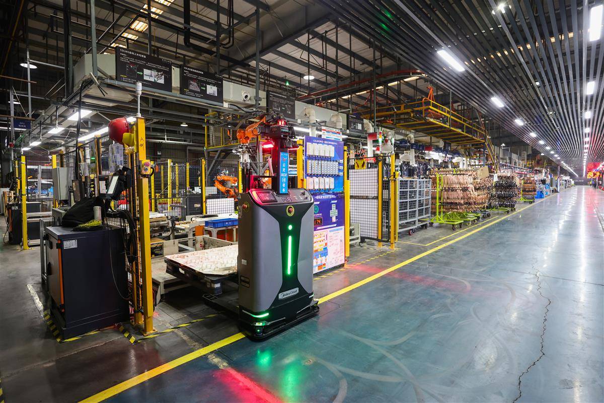 5G工廠 驅(qū)動企業(yè)高效生產(chǎn)與智能化產(chǎn)品新紀元